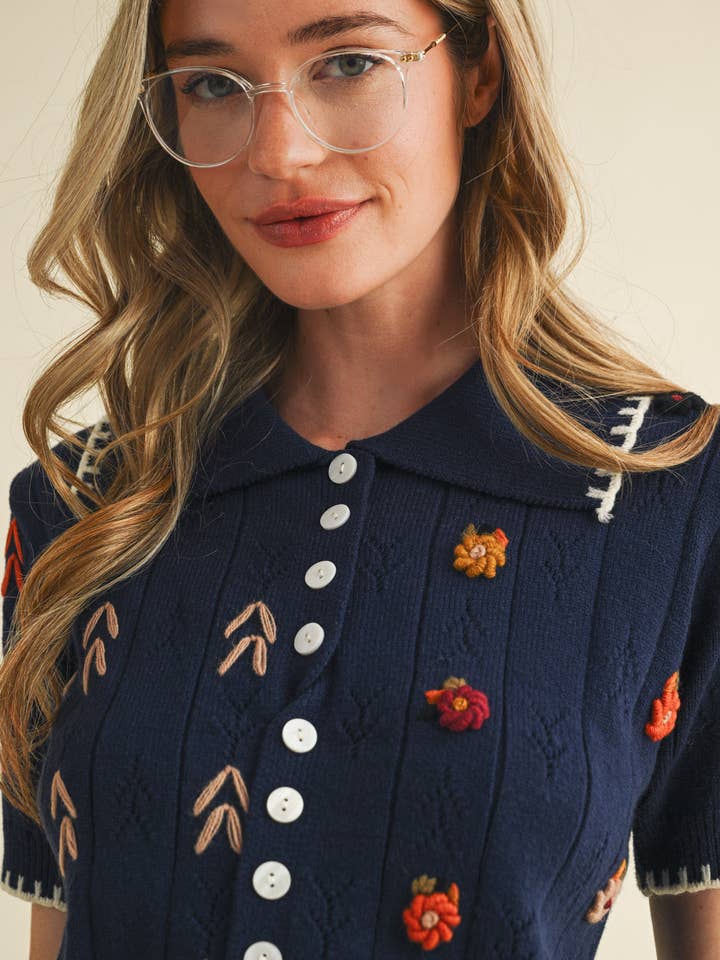 &MERCI - Wholesale Knit Sweater - Women's - HAND EMBROIDERED SHORT SLV BUTTON DOWN SWEATER MSW1095324