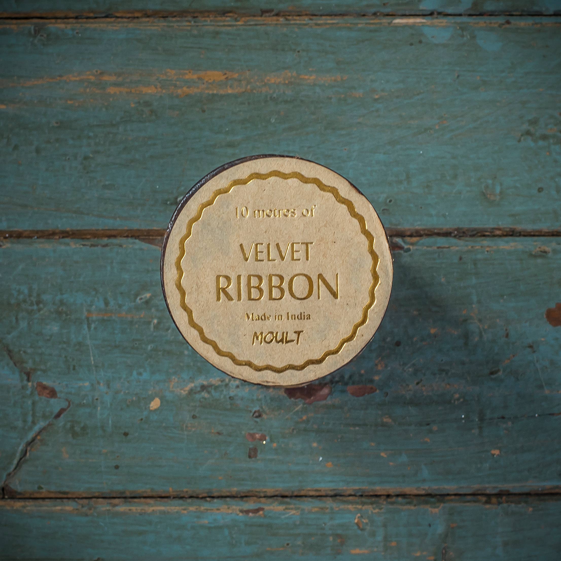 Moult – wholesale Ribbon – Gift wrapping – Golden Brown Glitter Velvet Ribbon1