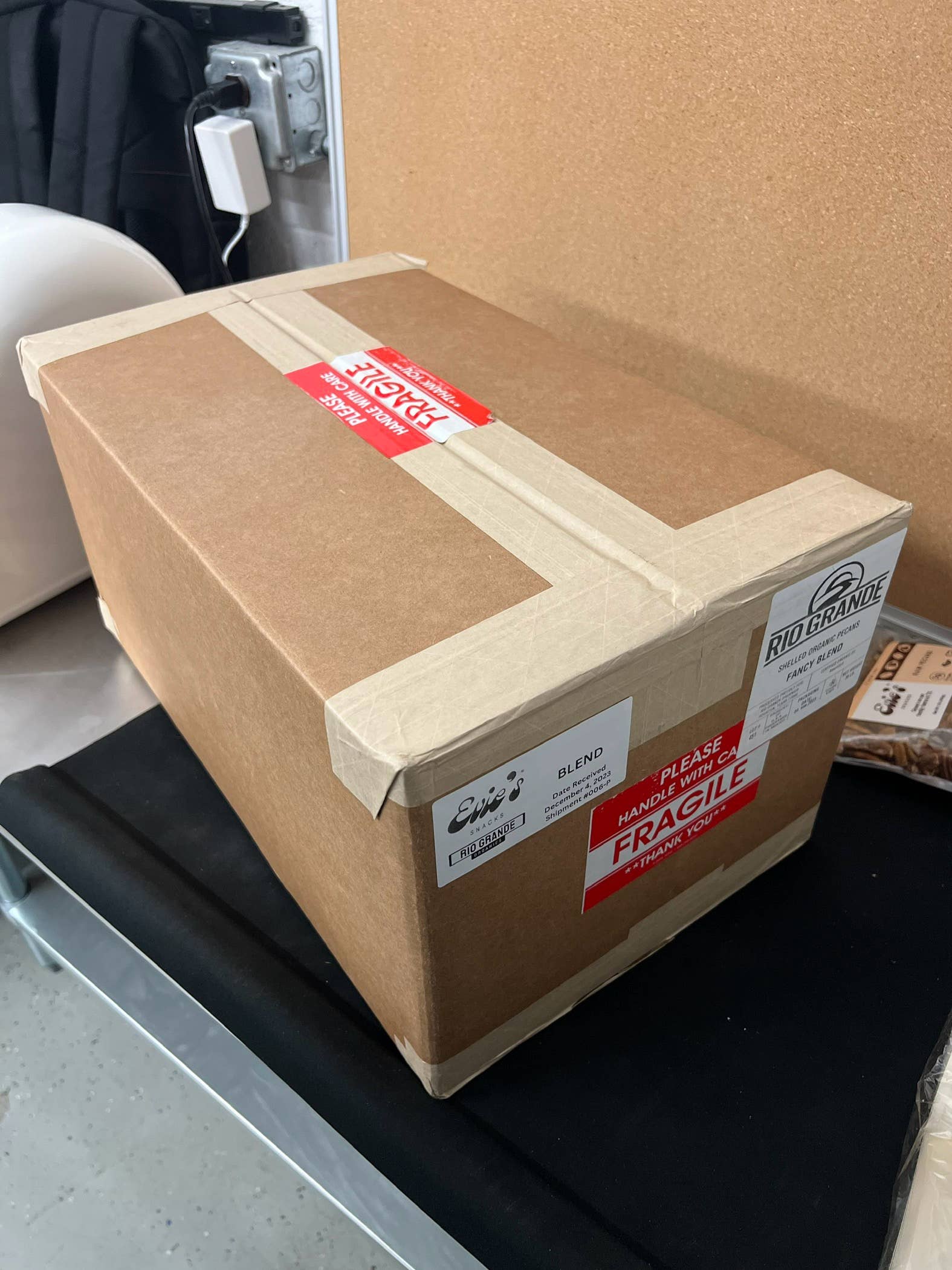 Evie's Snacks - Wholesale Nuts - Bulk Raw Pecans (30 lbs)2