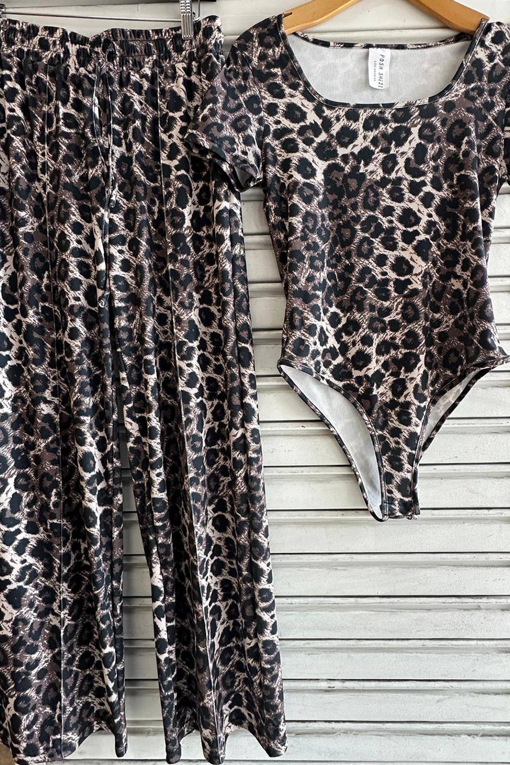 Color 5 - Wholesale Top & Pant Set (NOT Loungewear) - Women's - Slinky short sleeve body suit with flare pants fashion set9