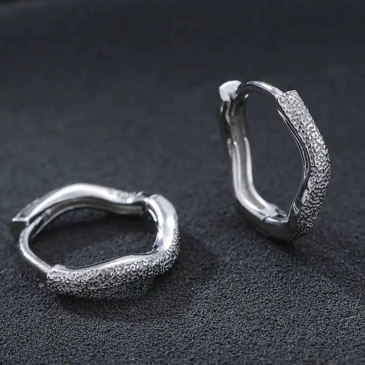 Argolas Prateadas de Superfície Irregular por atacado de Moclein