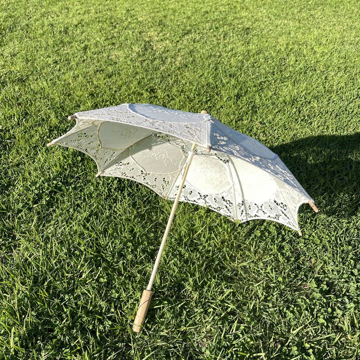 Floris Linens - Vente Parapluie – enfant - Ombrelle en dentelle de coton pour enfant2