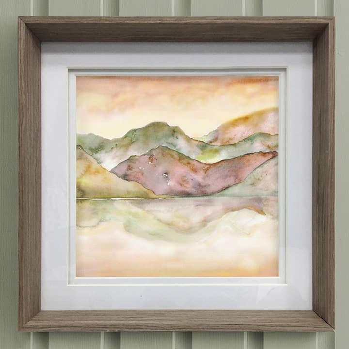 Dorian inramat tryck nöt/saffran för wholesale av Riva Home