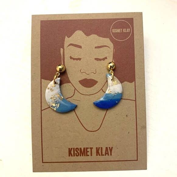 Kismet Klay – wholesale Dangle earrings – Elsa Blue & Gold Mini Moon Stud Earring