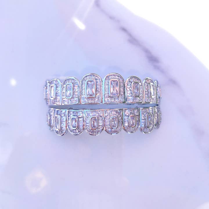 GB Jewelry - Wholesale Sieraden - Heren - 18K gouden stokbrood diamanten grillz
