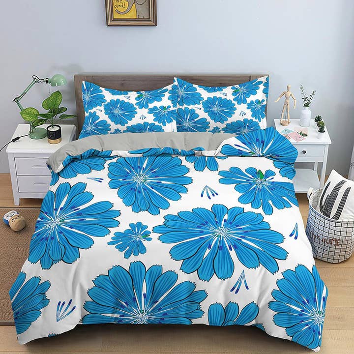 Housse de couette florale bleue, literie colorée, chambre d'adolescente, lit de bébé fille, couvre-lit Boho Maximalist, literie esthétique pour la vente par daintyduvet