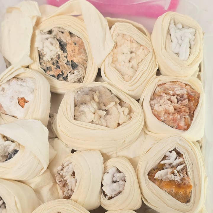 Aquamarine Daydream Wholesale - Wholesale Spiritual Stone/Crystal - 20pc Barite & Calcite ~ Bulk Mineral Specimens ~ Crystals7