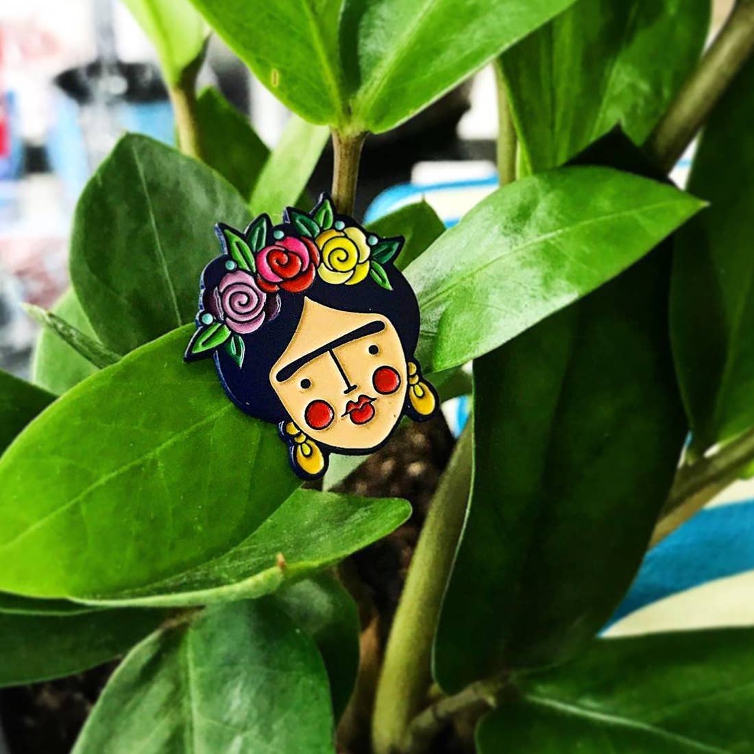 Raven + Unicorn - Wholesale Lapel Pin/Button - Frida Khalo Pin1