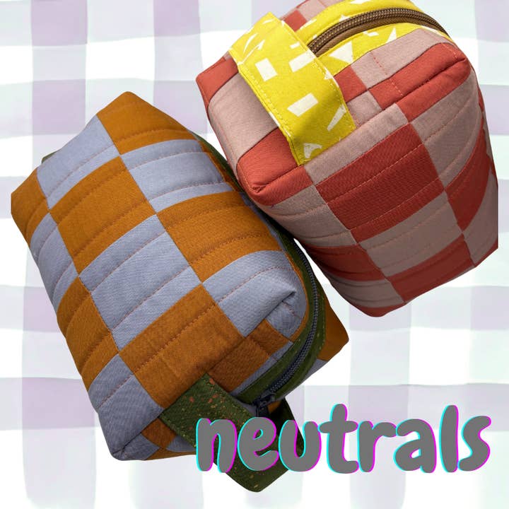 Zipped & Printed - Wholesale Toiletry Bag - Women's - Quilted Boxy Pouch (Cosmetics Pouch, Toiletry Bag, Dopp Kit)7