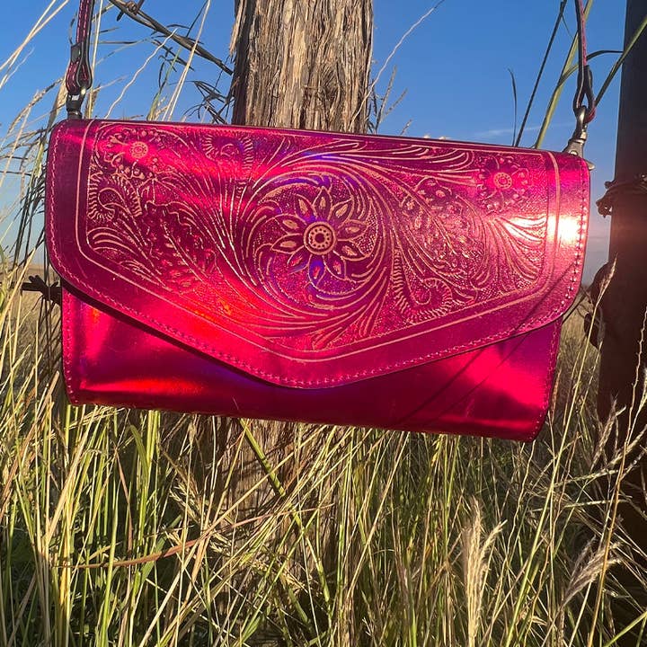 Sterling Kreek - Wholesale Clutch Bag - Women's - Metallic Punch Clutch