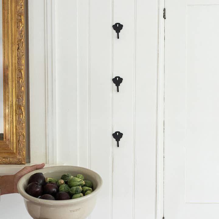 Millstream Home - Venta al por mayor Ganchos de pared - El Gancho Cottage - Juego de 31