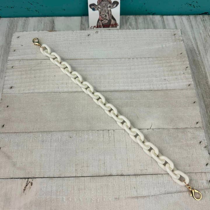 Crazy Heifers Wholesale - Wholesale Hat Accessory - Women's - Trucker Hat Chains V2