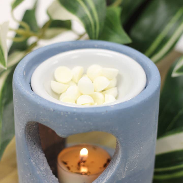 Flower Child - Wholesale Wax Melt - Lavender and Cedarwood Blendable Wax Melt Beads9