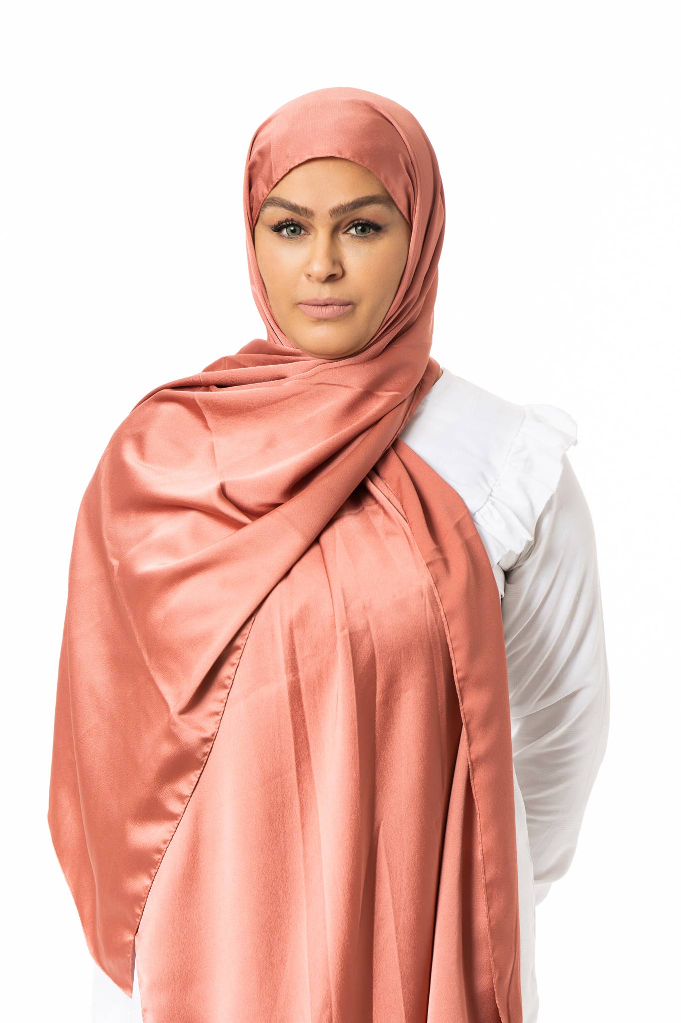 Sultana.R - Wholesale Hijab - Women's - Dubai satin hijab3