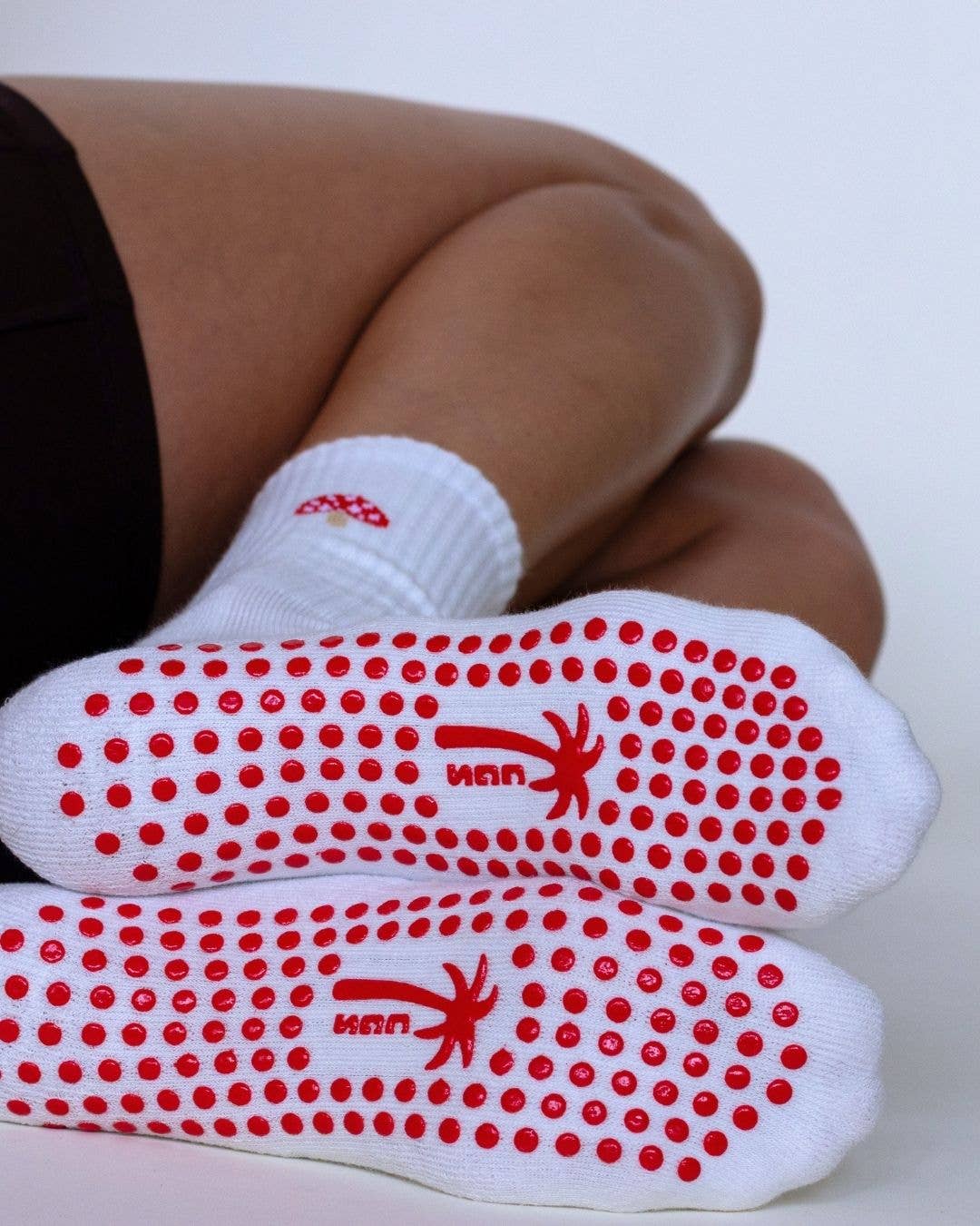 California Grip Socks - Wholesale Socks - Unisex - The Mushroom Grip Socks3