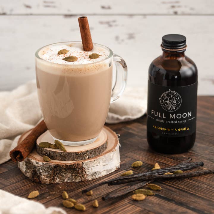Full Moon - Wholesale Cocktail Mix/Syrup - Cardamom Vanilla Simple Syrup2