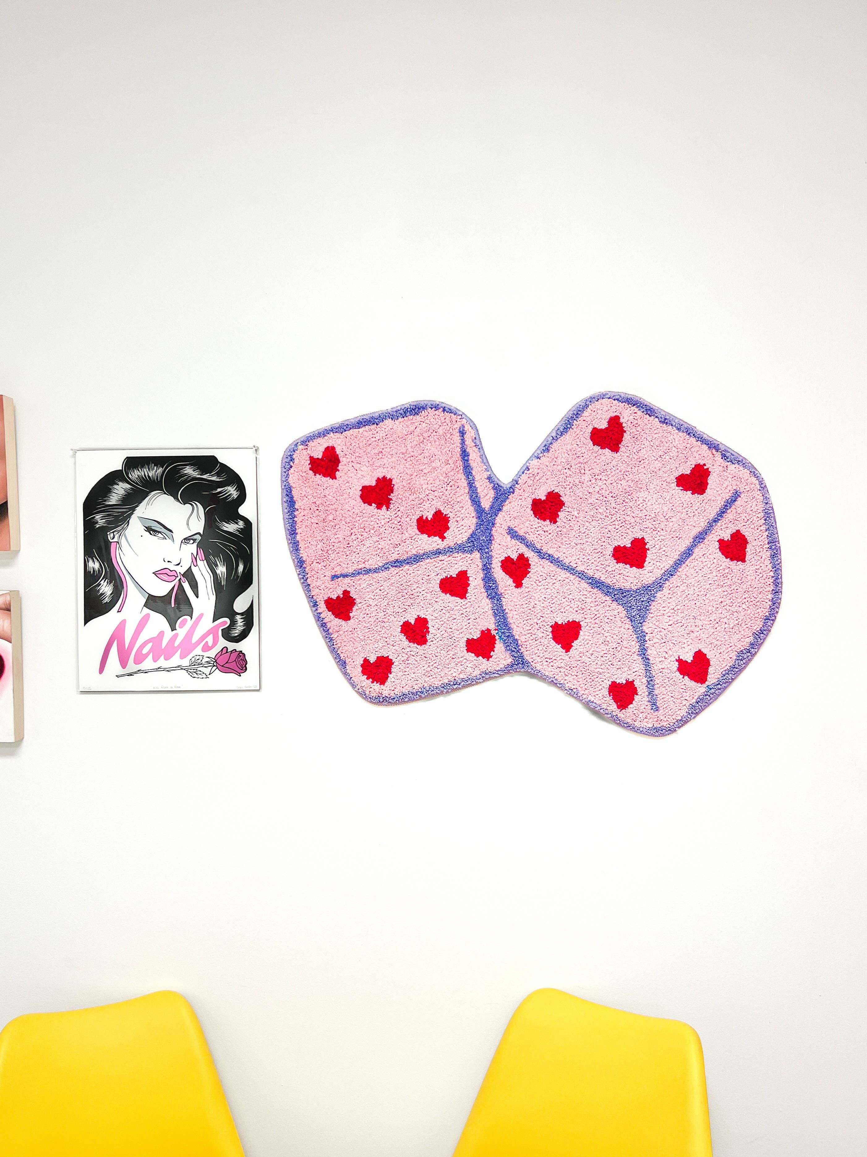 A Shop of Things – wholesale Matta – Rosa matta med tärningar och hjärtan2