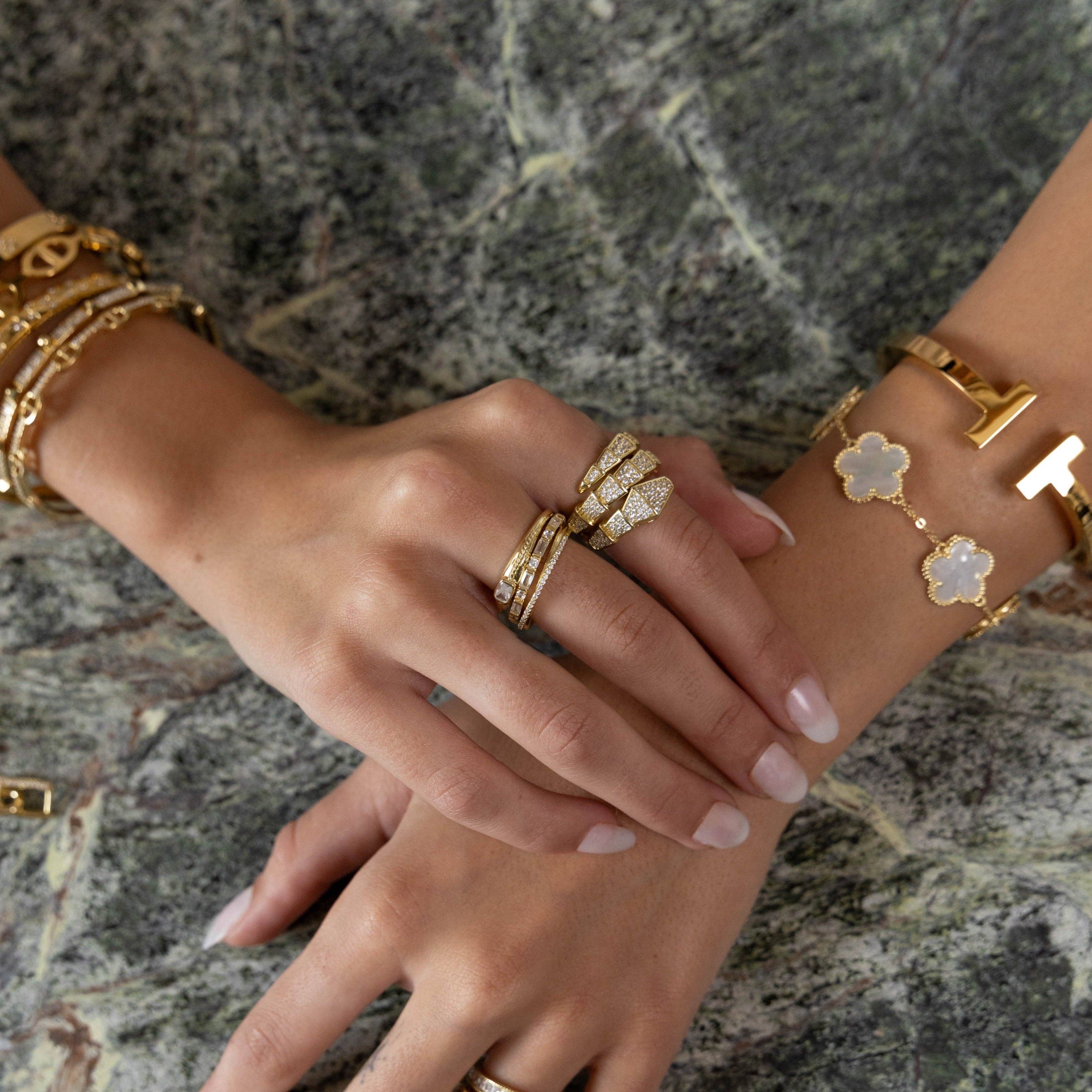 Sahira Jewelry Design – wholesale Multi-stone ring – Finley Snake Ring3