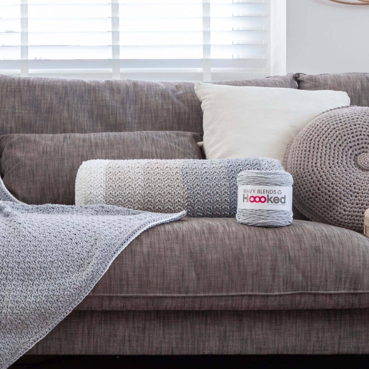 Hoooked Yarns - Wholesale Doe-het-zelf-knutselset - Doe-het-zelf haakpakket Bolster Cushion Nybro3