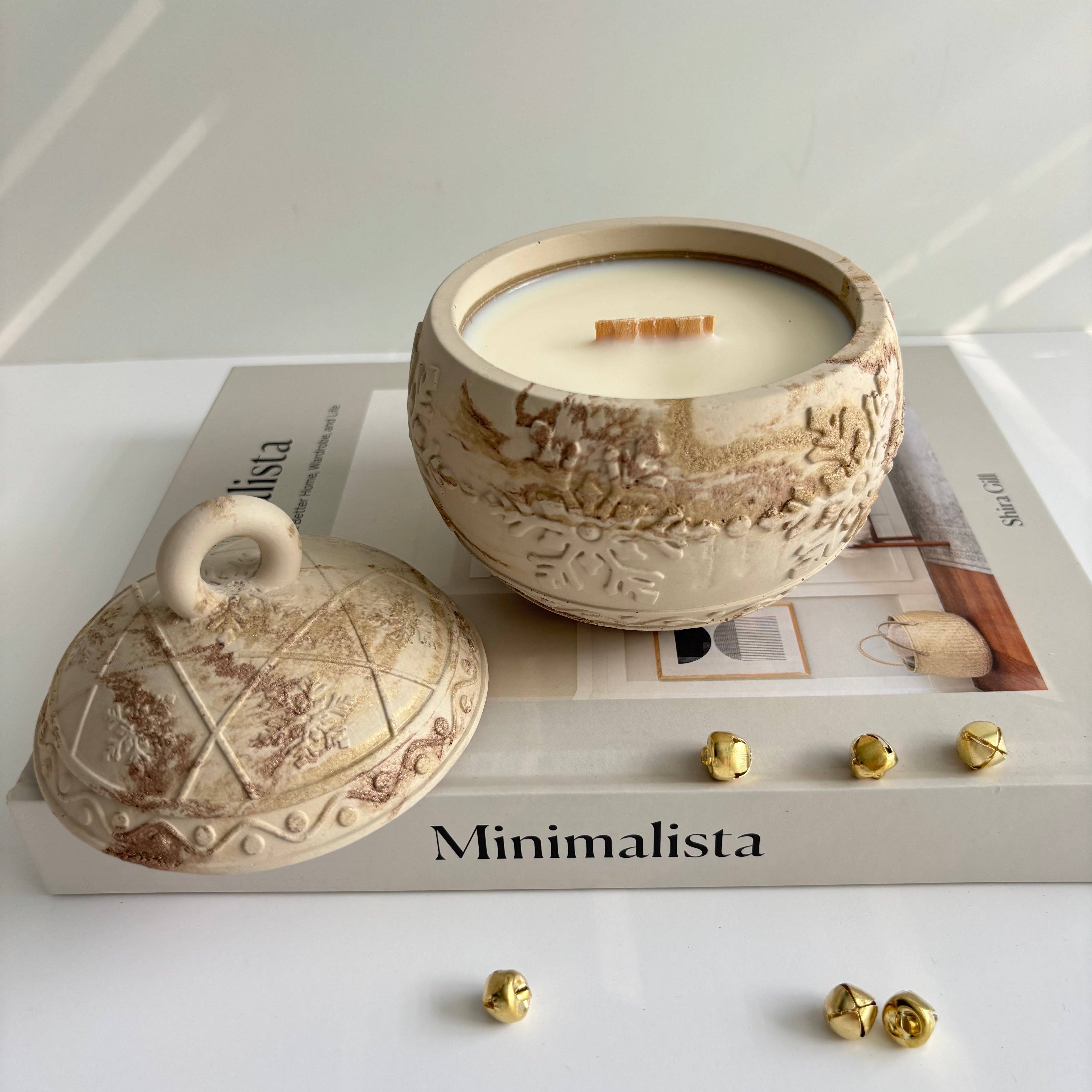 Fancy Concrete - Wholesale Jar/Filled Candle - Snowflake Bauble Candle | Coconut-Soy Wax Christmas Decor2