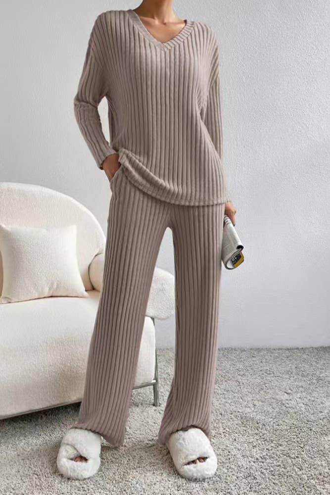 UNISHE - Wholesale Lounge Set - Women's - Plain V Neck Rib Long Sleeves Top With Pants 2pcs Set ZK5604