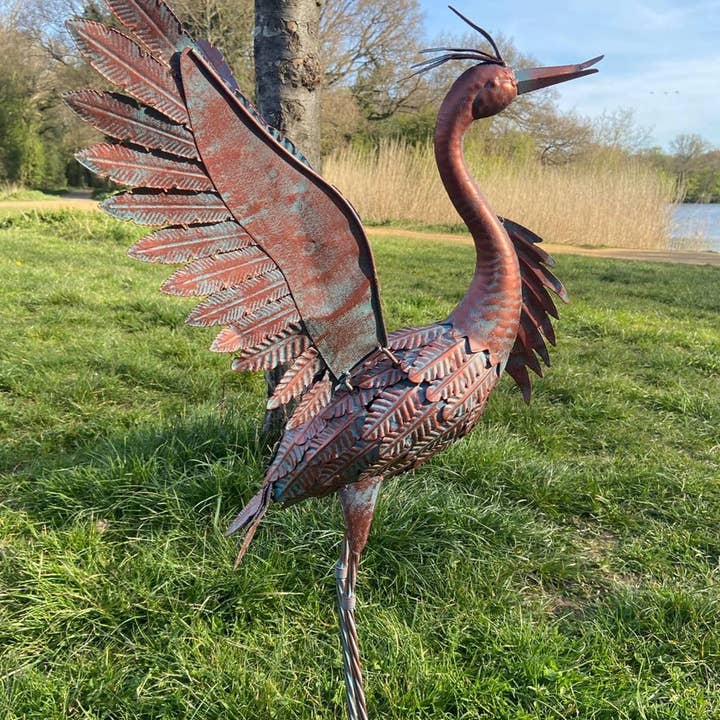 Marissa's Gifts – wholesale Sculpture – Bronze Metal Heron Garden Sculpture 70cm