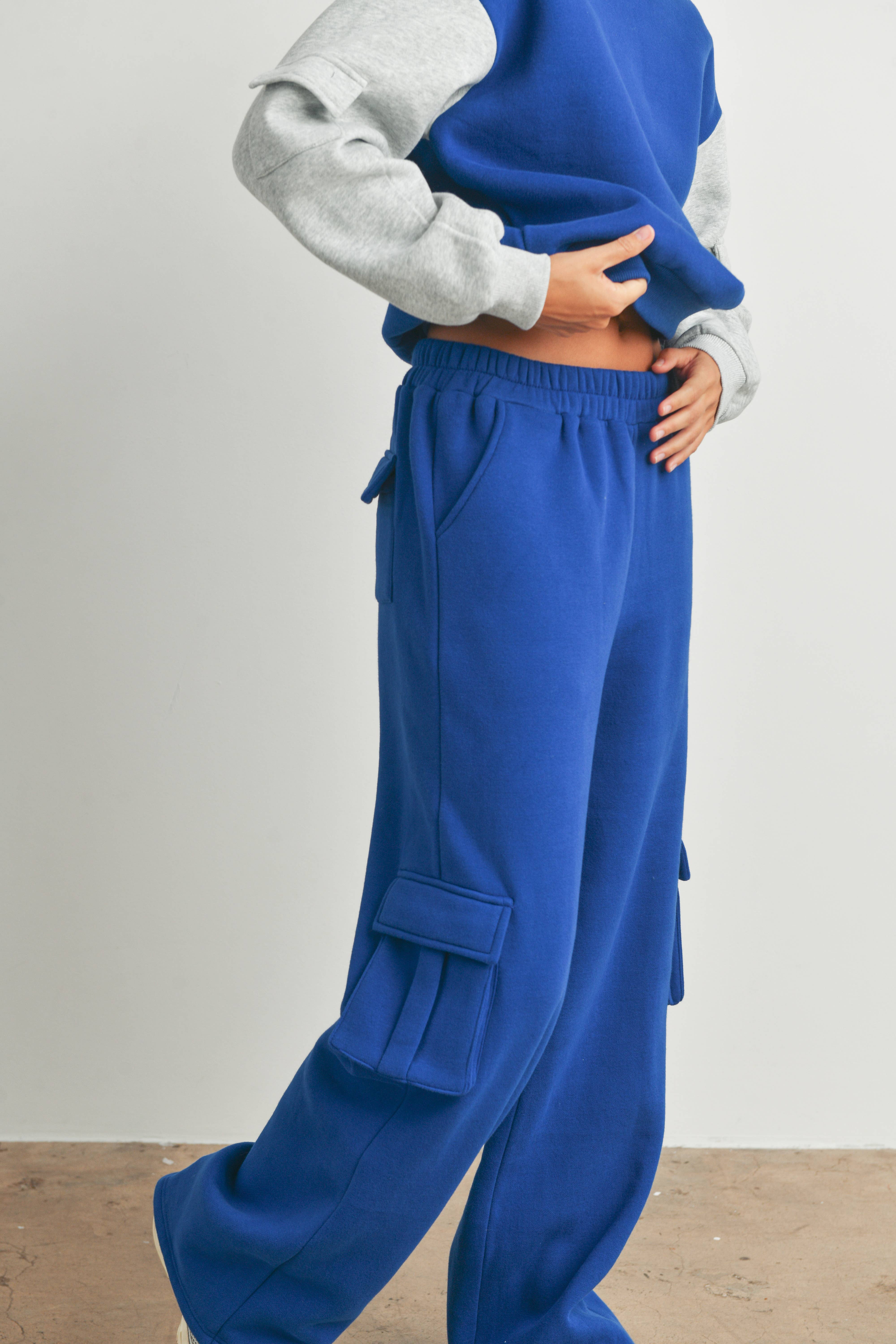 BUTTERMELON – wholesale Lounge Sweatpants/jogging bottoms – Women's – Fleece Terry With Side Patched Cargo Sweatpants - BMP714012