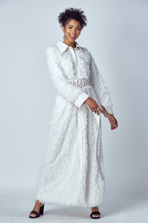 QMP Moda - Wholesale Jacket - Women's - FAUX OSTRICH FUR MAXI JACKET WITH BELT  7