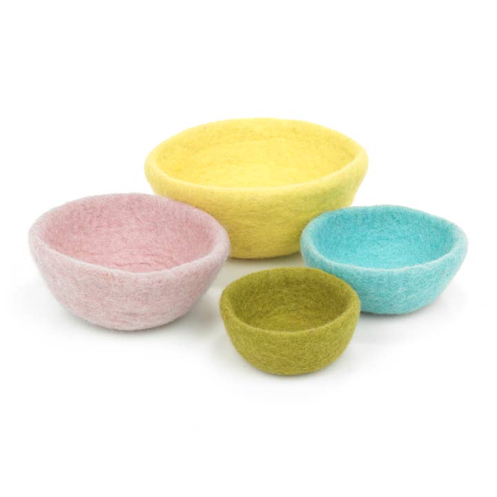 Juego de 4 platos de fieltro para chucherías de Pascua hechos a mano para venta al por mayor de Felt So Good
