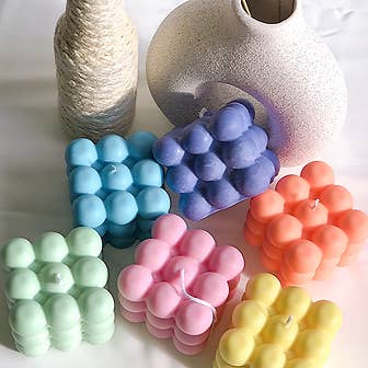 Bubble-Kerze in Farbe für den Großhandel von BOUJEE & CO.