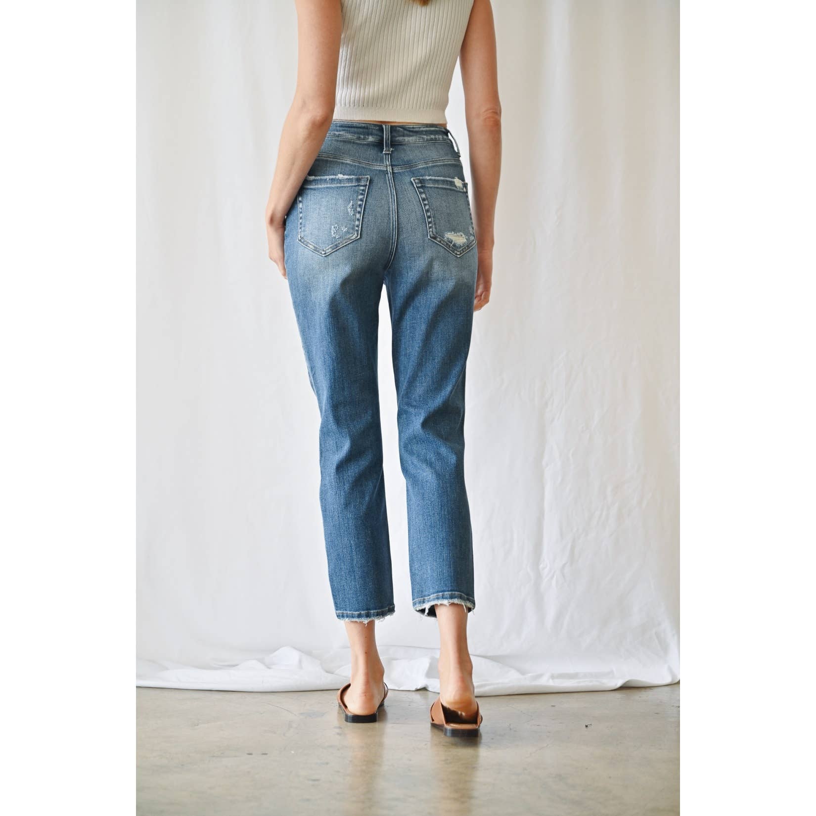 LISSNER STRETCH SUPER HIGH RISE MOM JEAN for wholesale on Faire5