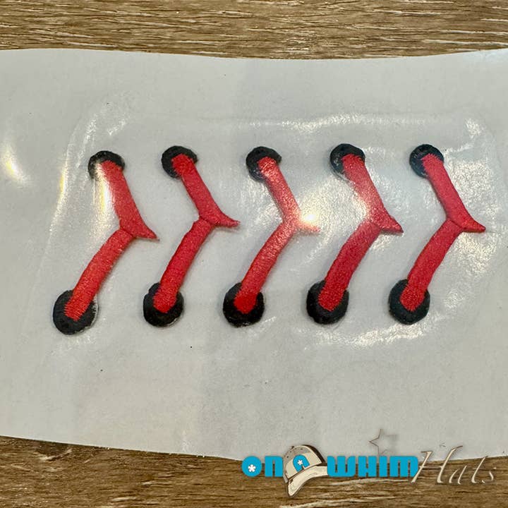 Toppa termoadesiva con cuciture da baseball per la vendita all'ingrosso da parte di On a Whim Hats