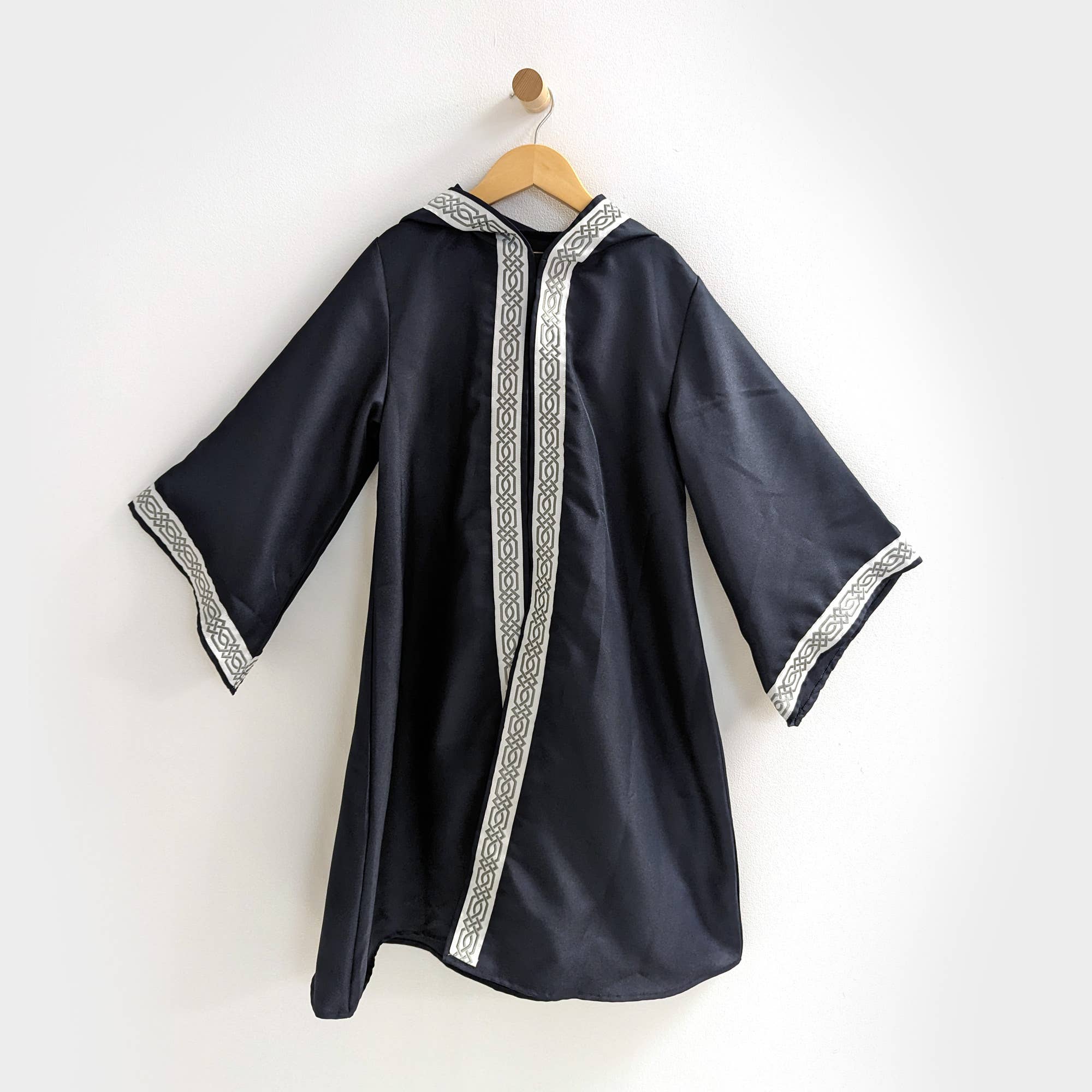 everfan - Wholesale Costume - Kids - Kids Celtic Robe | Medieval Sorcerer Cloak with Hood6
