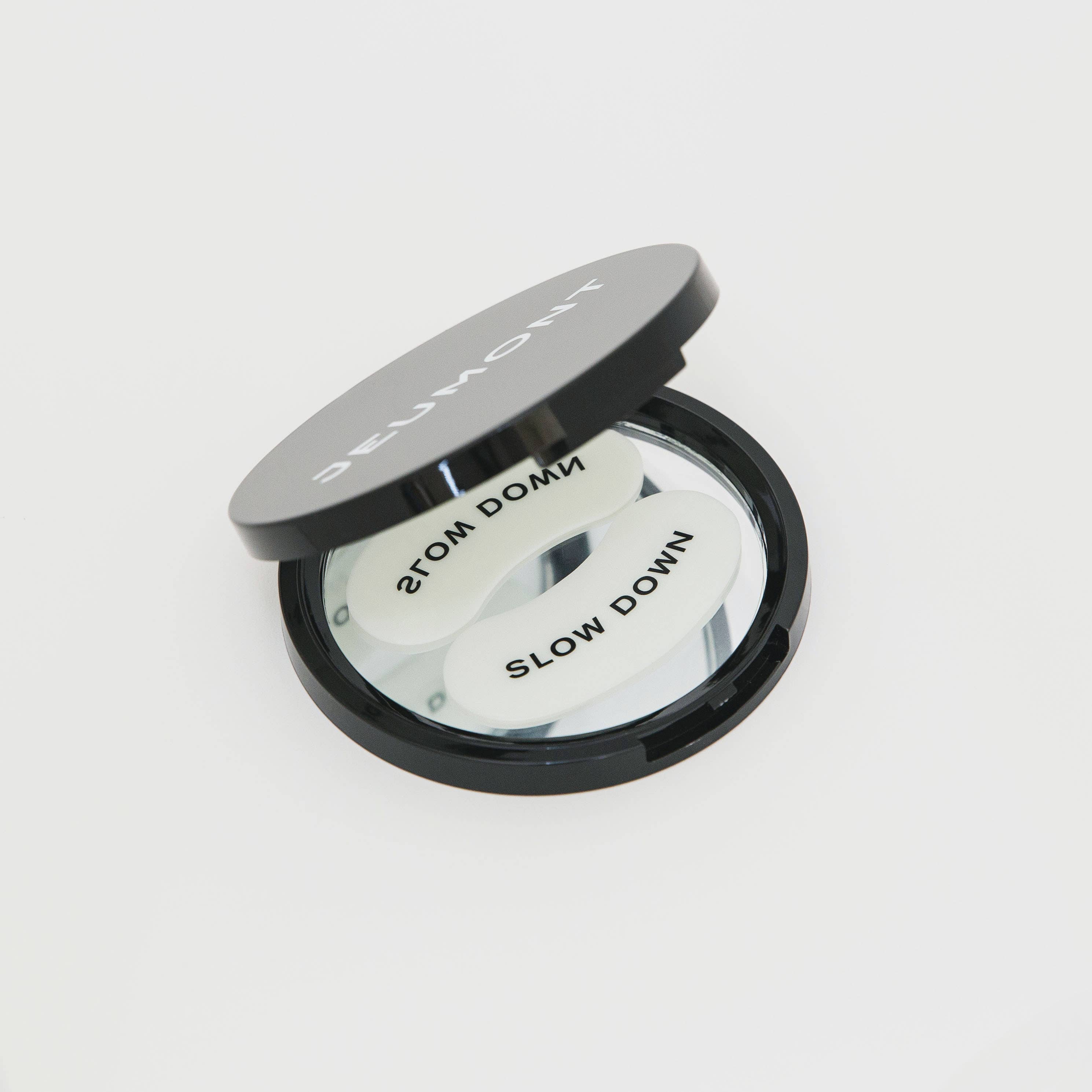 Jeumont Skincare - Wholesale Eye Treatment Mask - SO EYE-RONIC REUSABLE EYE MASK1