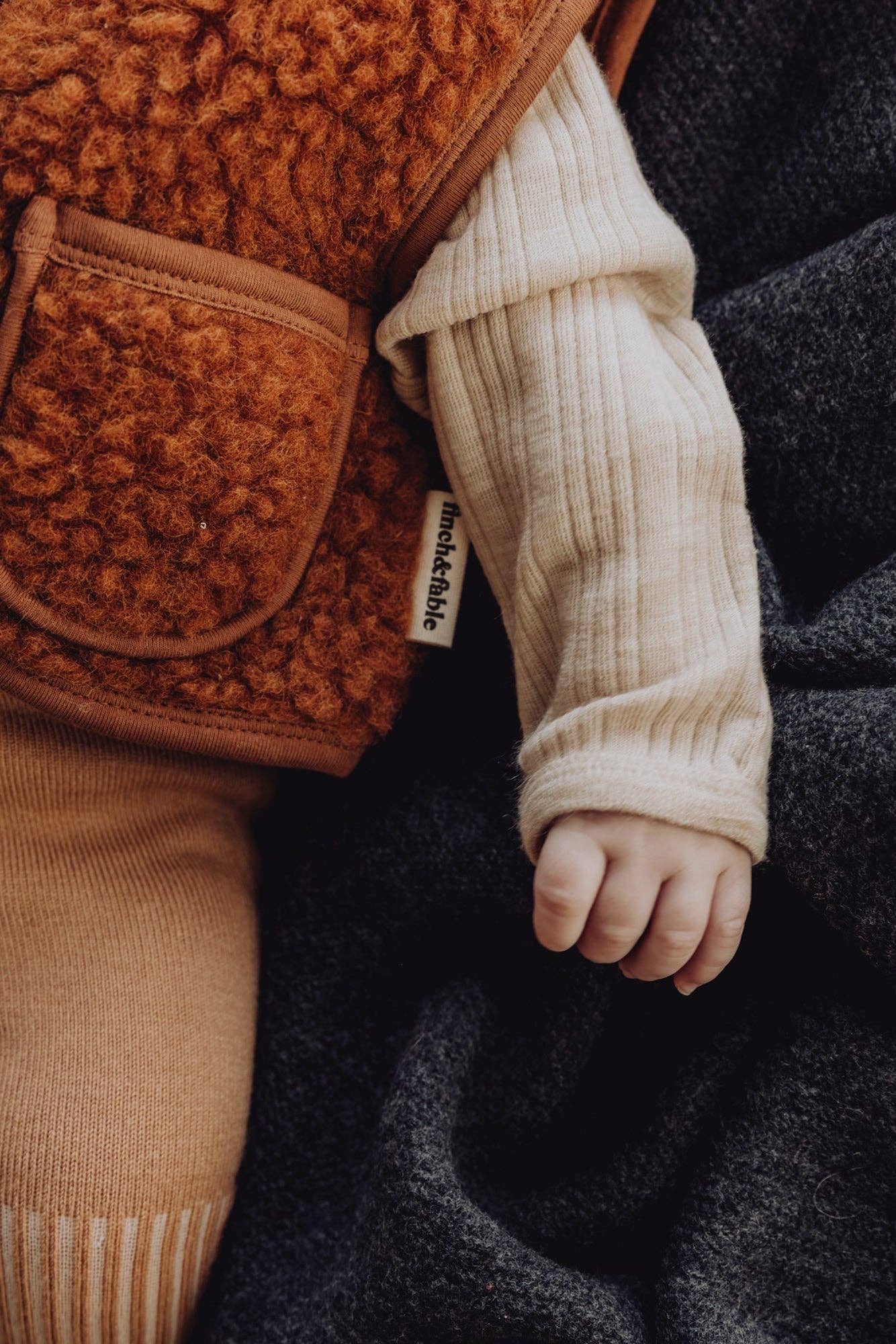 Finch & Fable - Wholesale Outerwear Vest - Kids - Wool Sherpa Vest - Chestnut2