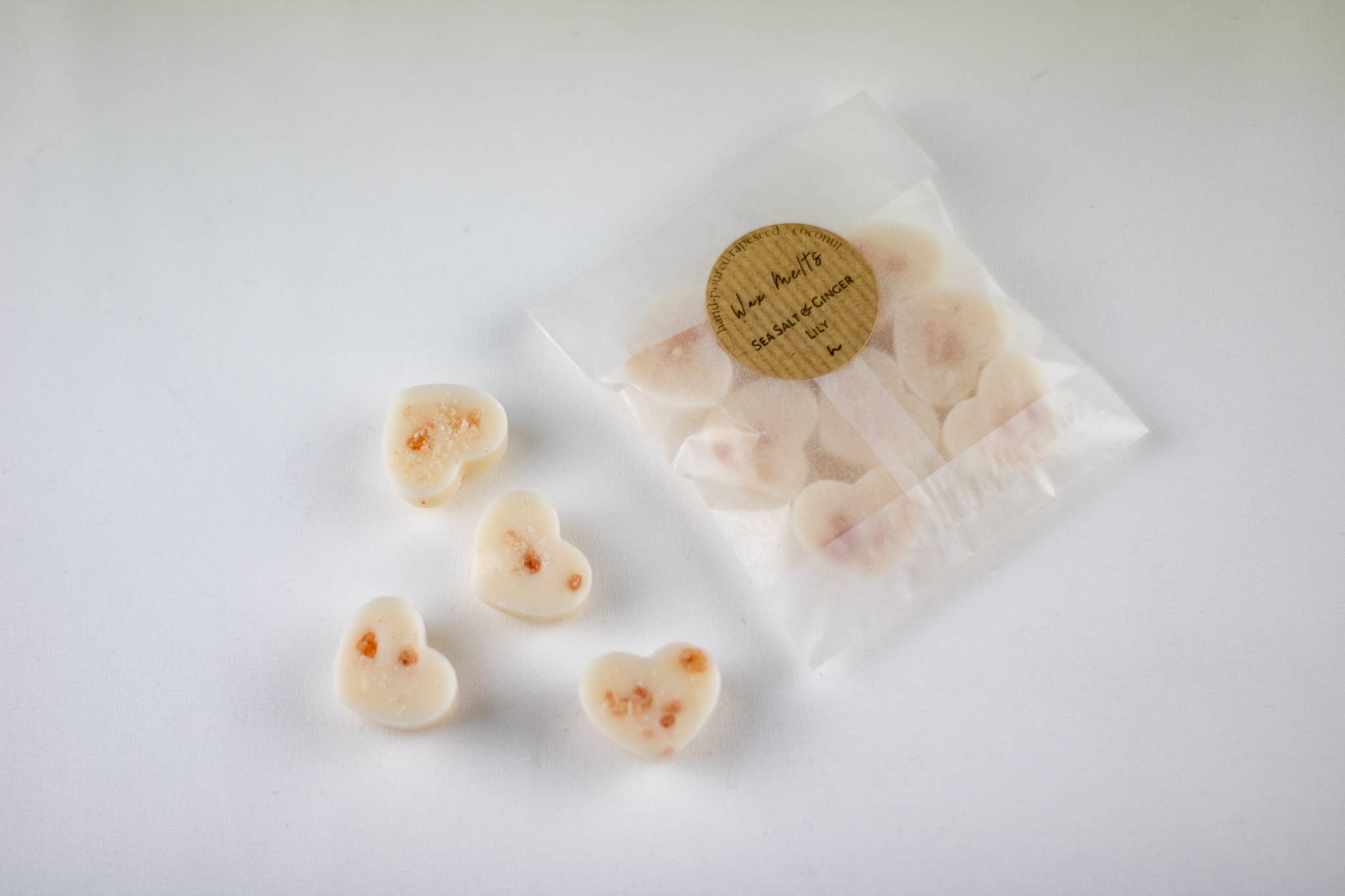 NAKEnDLE – wholesale Wax melt – Sea Salt & Ginger Lily hand poured luxury wax melts4