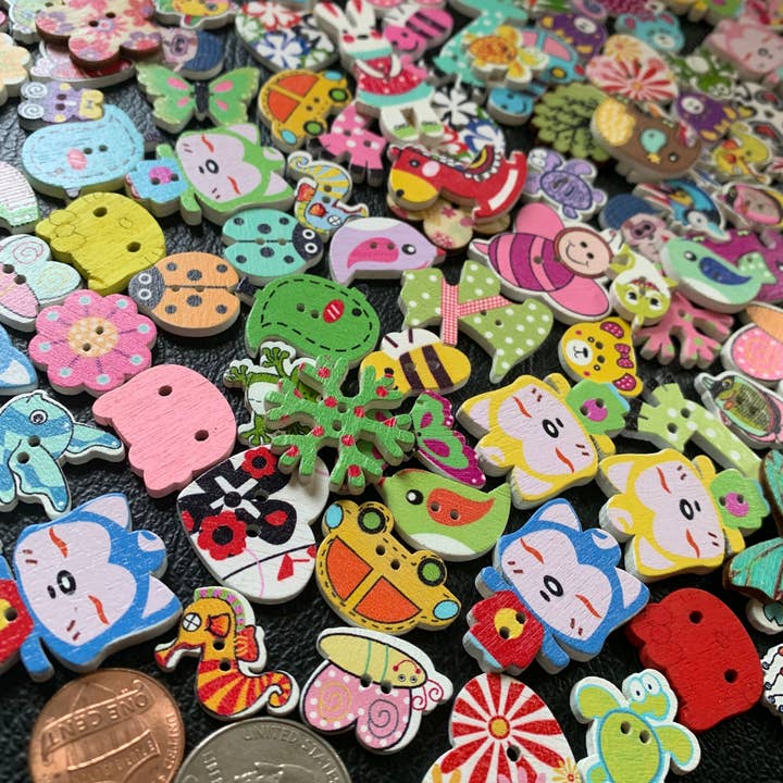 Boutons de dessin animé avec personnages pour bricolage, scrapbooking, décoration pour la vente par Magnifique Hearts