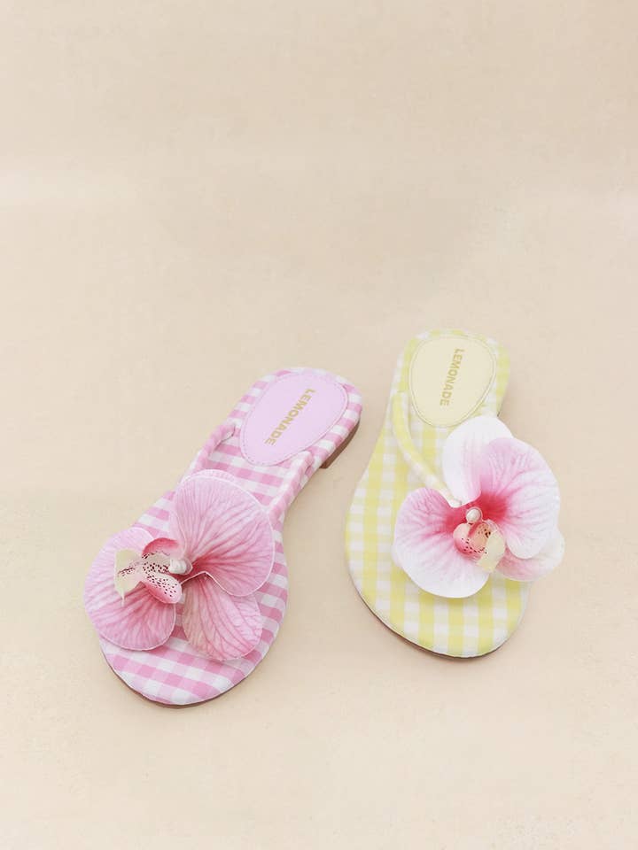 ASHBIE - SPRING '26 Gingham Flower Thong Sandal for wholesale by Lemonade Shoes