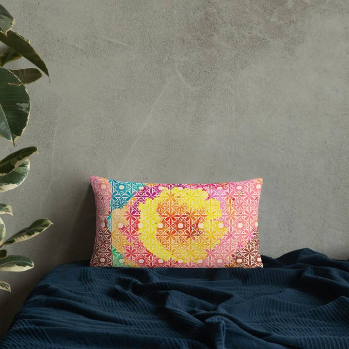 Coussin Funky Clandestino pour la vente par Cushion Covers Store
