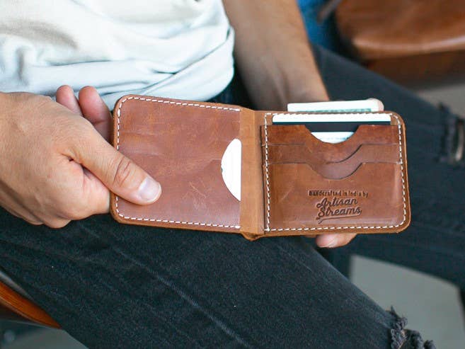 Artisan Streams – wholesale Wallet - Men’s – Men's bifold Leather Wallet Raw Brown4