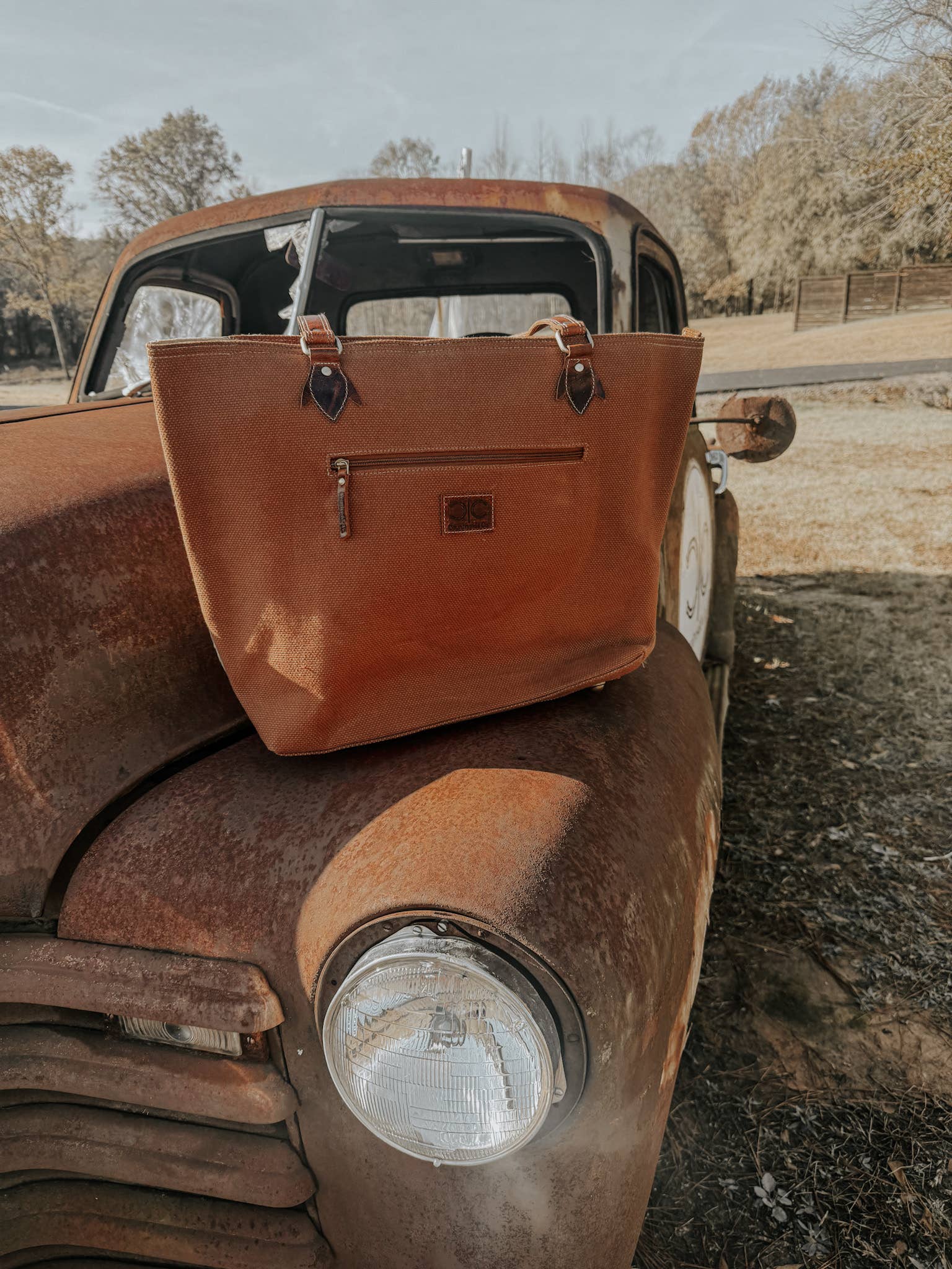 Texas Western Cowhide Bags and More - Wholesale Tote Bag - Women's - Durango Carry All Bag Overnight bag, Computer Bag Weekender 3