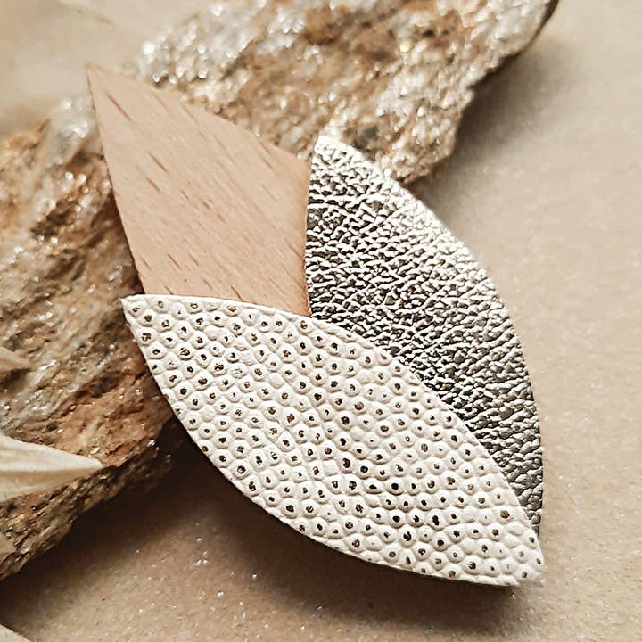 Bröllopsbrosch TULPAN elfenben för wholesale av Ni une ni deux