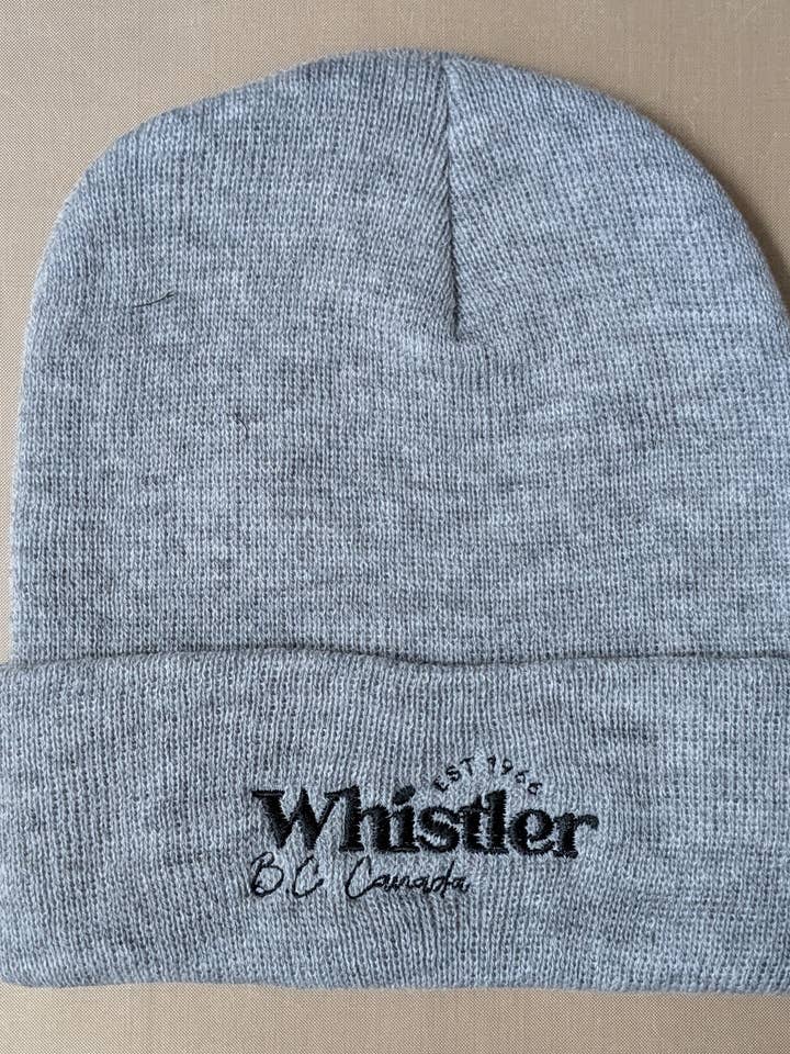 Toque à revers avec broderie RÉASSORT pour la vente par Northwest By Nature