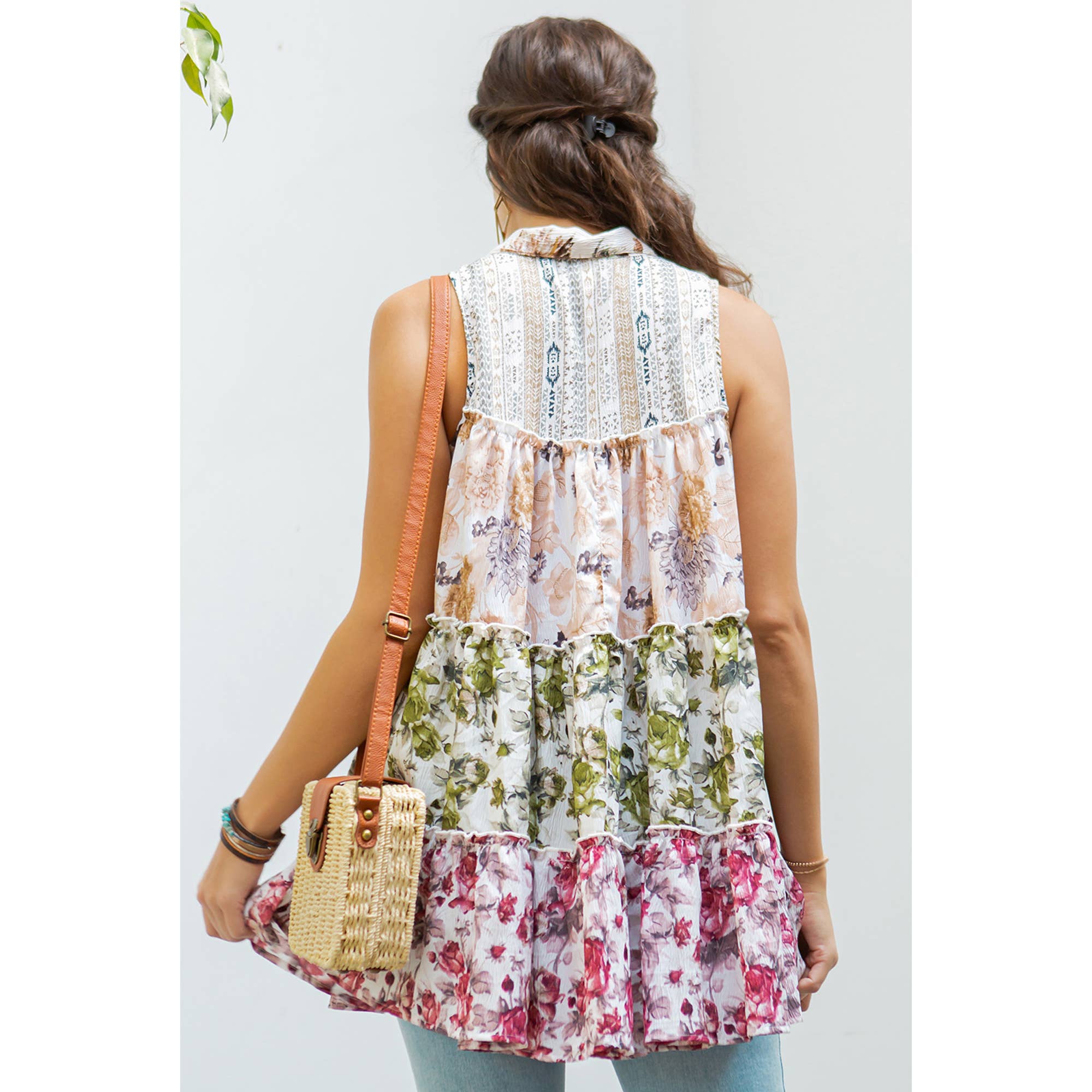 MARFIL Elegante top western Jhabla sin mangas de patchwork de venta al por mayor en Faire1