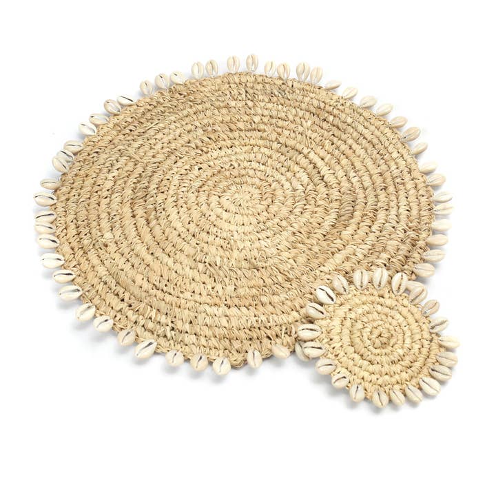 Bazar Bizar Living - Wholesale Placemat - The Raffia Shell Placemat - Natural