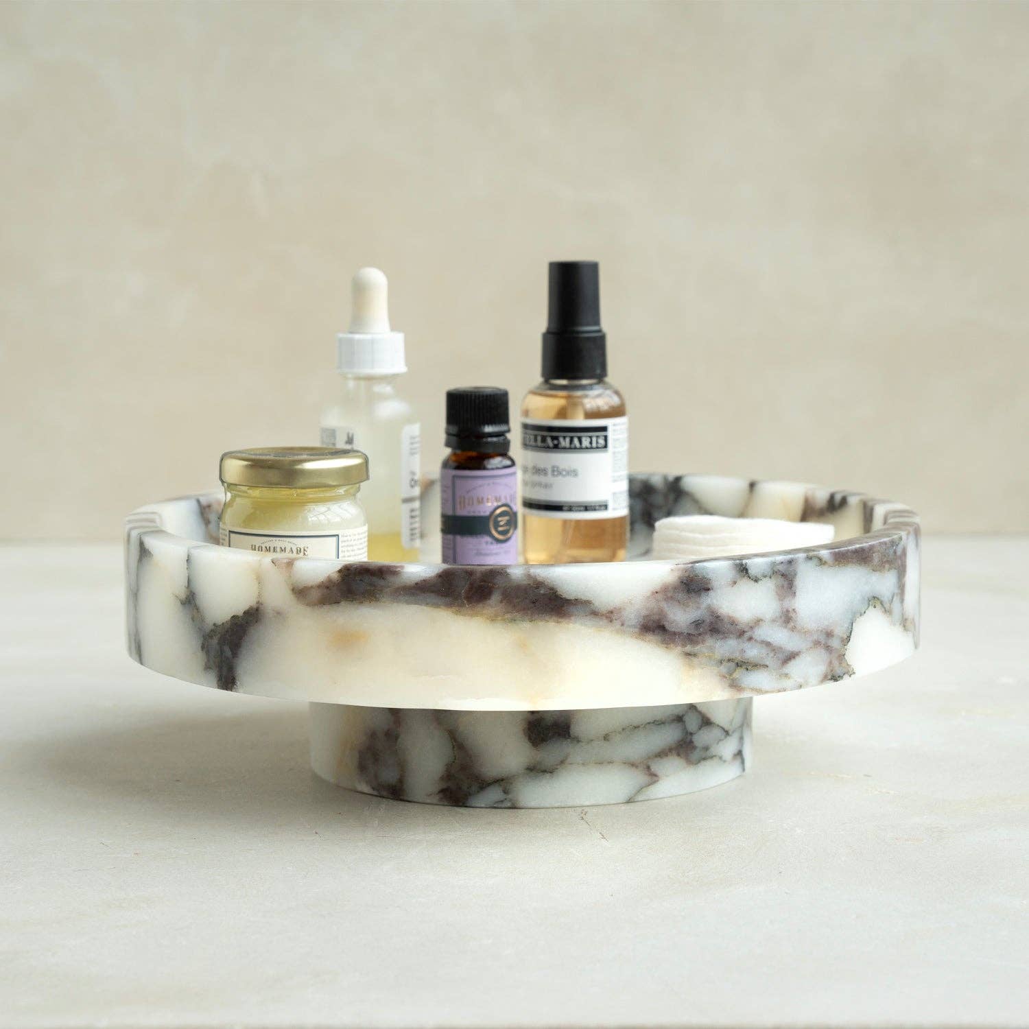 Kiwano Concept - Wholesale Decorative Plate/Dish/Bowl - 'CYCLO' CALACATTA MARBLE BOWL1