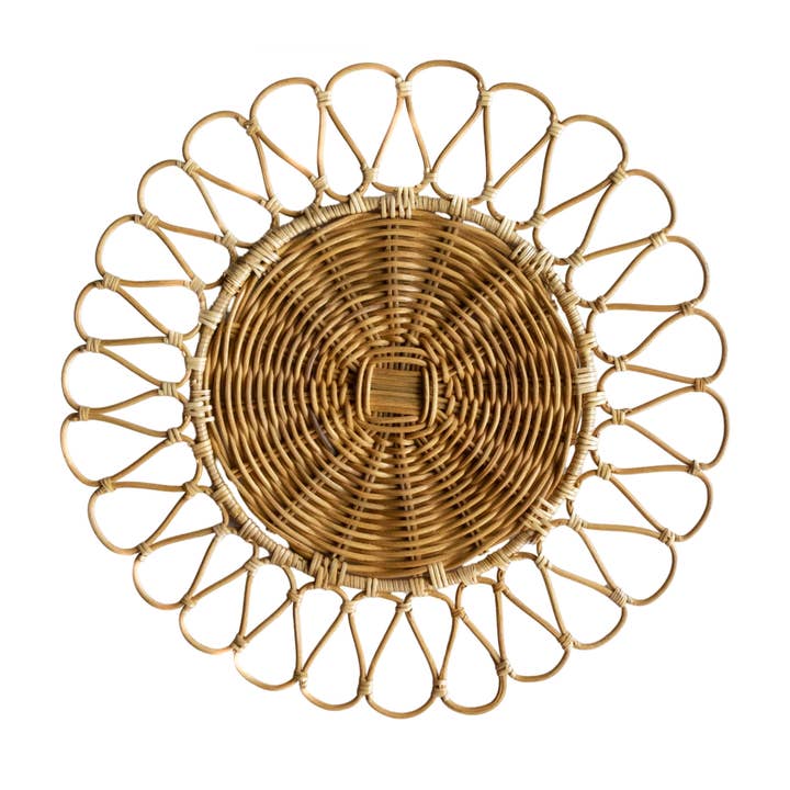 Bali Harvest – Großhandel Platzdeckchen – Rattan-Tischset (Blütenblatt) — geflochtene Korbhalm-Ladeplatte