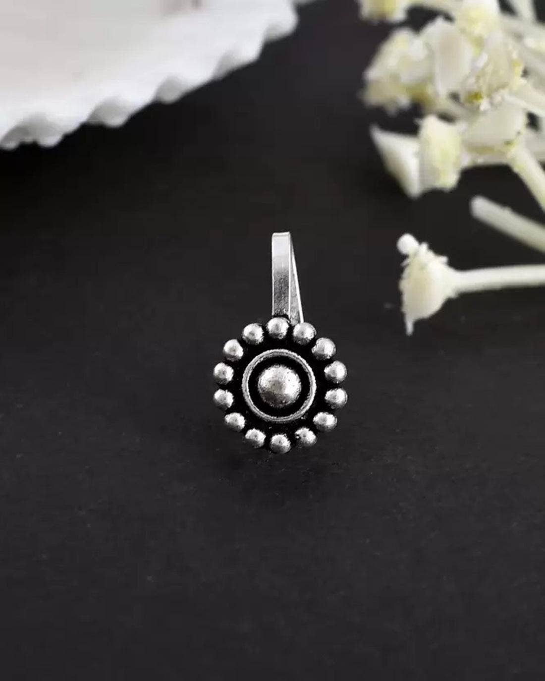 Vastrabhushan – Conjunto de joias por atacado – Conjunto de Joias Florais em Prata Oxidada com Acessórios6