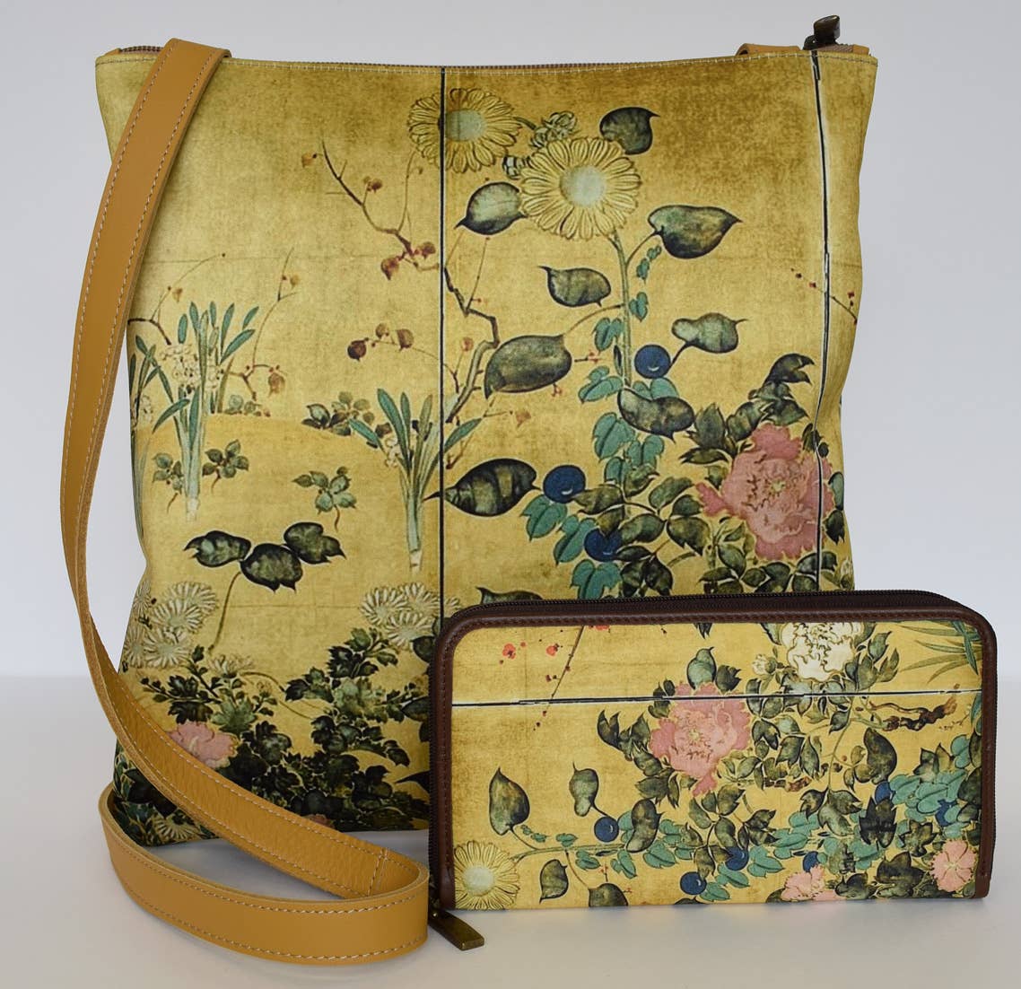 OLALLA GAMBIN - Wholesale Wallet - Women's - Japanese Art “Engraved Flowers” Wallet4