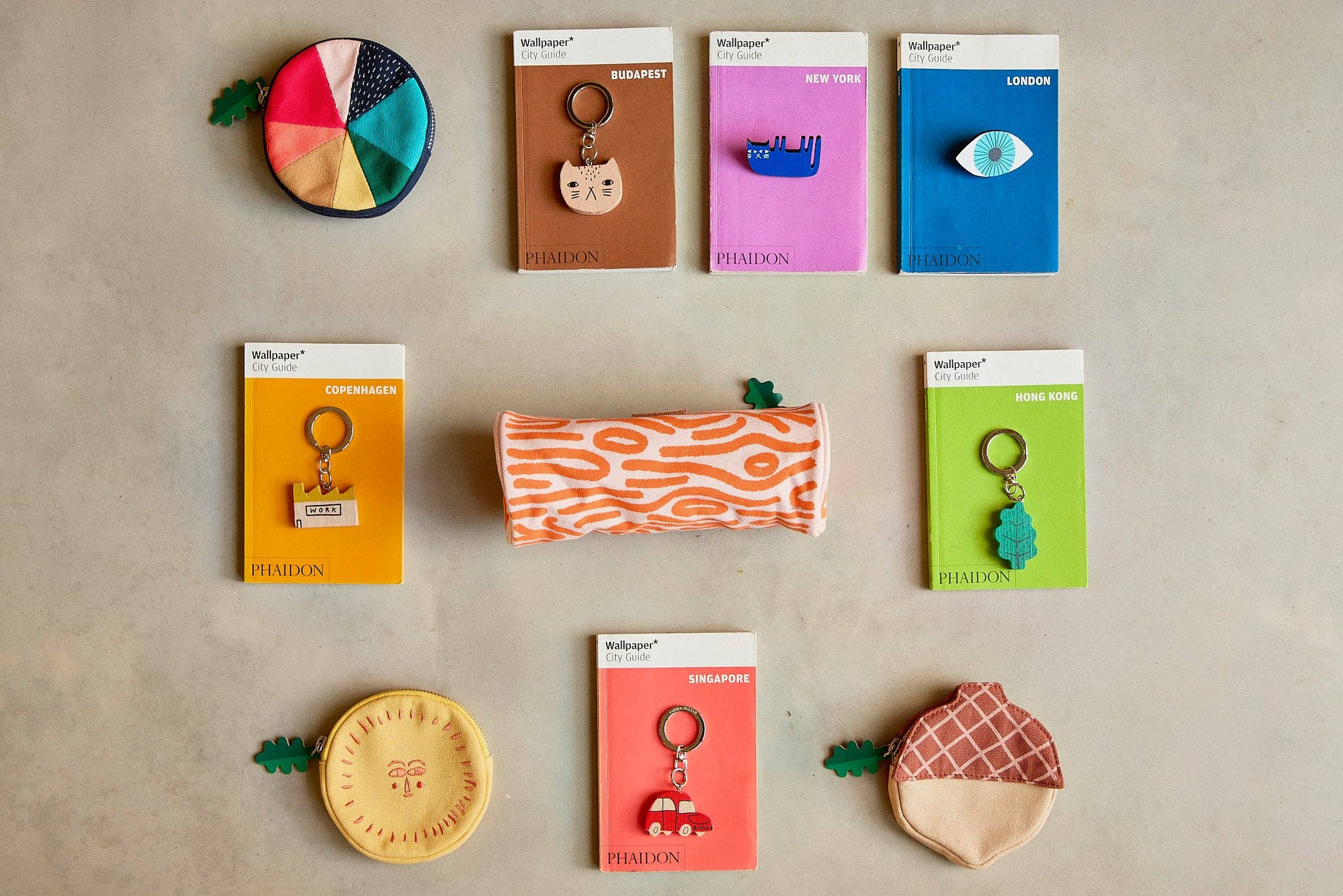 Donna Wilson – Porta-chaves - Unissexo por atacado – Chaveiro Mog em Madeira com Argola de Metal2